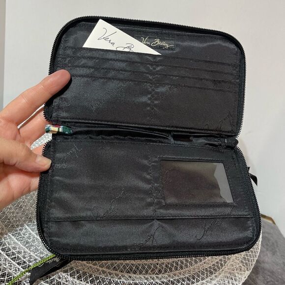 Vera Bradley Zip Around Wallet Versailles NWT - Picture 6 of 7